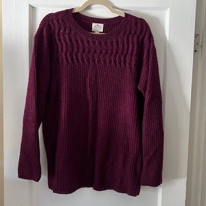 St. John’s Bay Sweater. XL